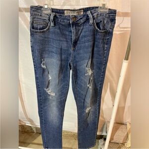 Denim&Co Blue Ankle Cropped Distressed Jeans